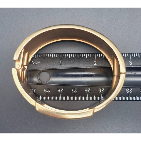 Chico's Wide Statement Hinged Bangle Bracelet Hammered Gold Tone & Cream - Picture 9 of 9